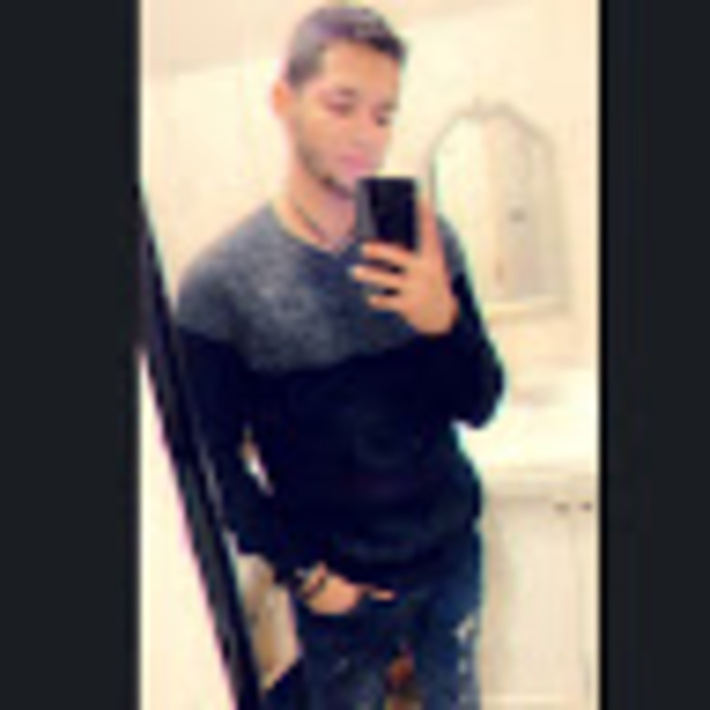 Meet your Posher, Luis